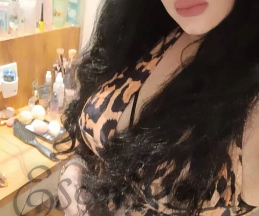 Call Girl BANGALORE Moly - Gallery Image 3