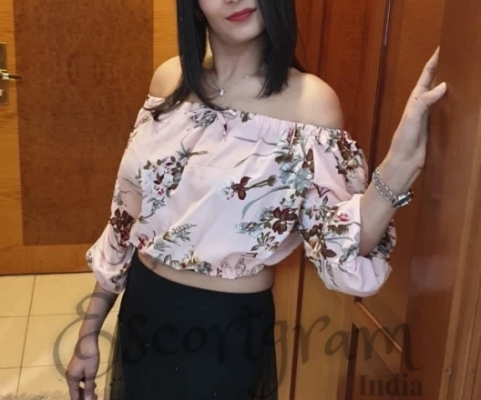 Call Girl DELHI Monika