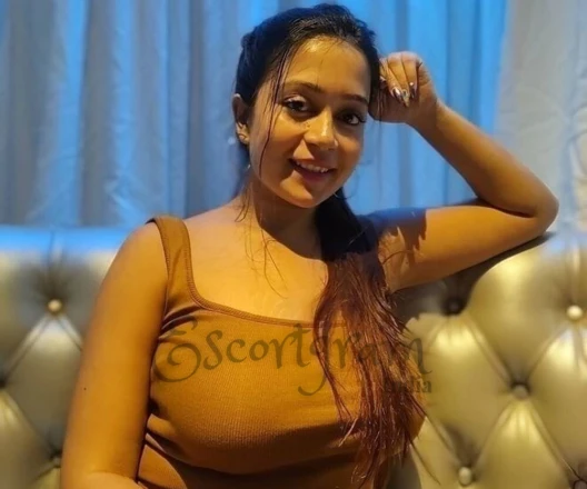 Call Girl BANGALORE Ruchna Deshpandey