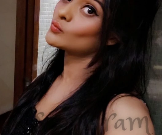 Call Girl BANGALORE Naina Talwar