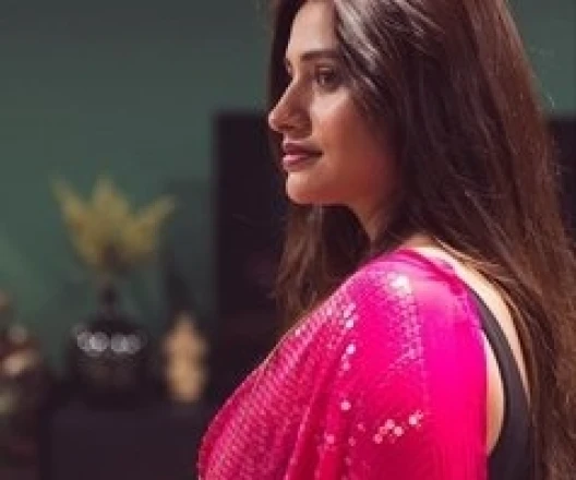 Call Girl DELHI Karishma