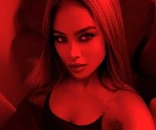 Call Girl DELHI Asian