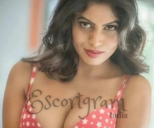 Call Girl DELHI Riya Sharma - Gallery Image 1