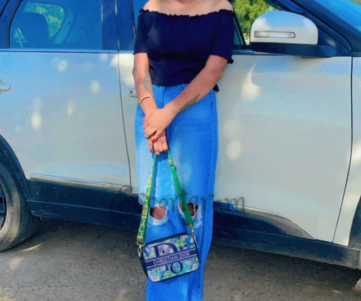 Call Girl GOA Manshi