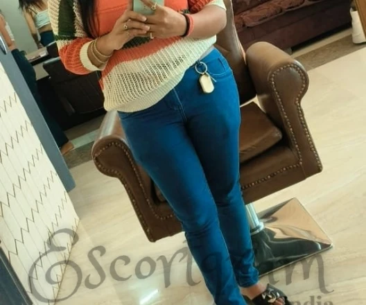 Call Girl DELHI Himani Call Girls - Gallery Image 2