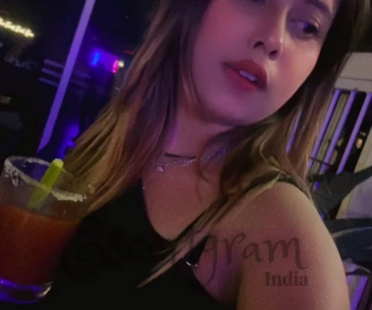 Call Girl DELHI Komal - Gallery Image 1