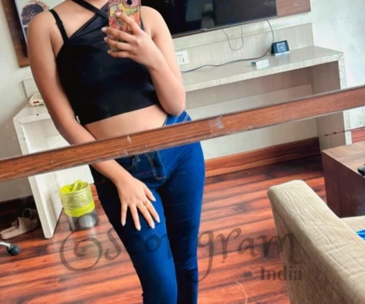 Call Girl DELHI Komal - Gallery Image 4
