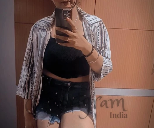 Call Girl DELHI Tina - Gallery Image 3