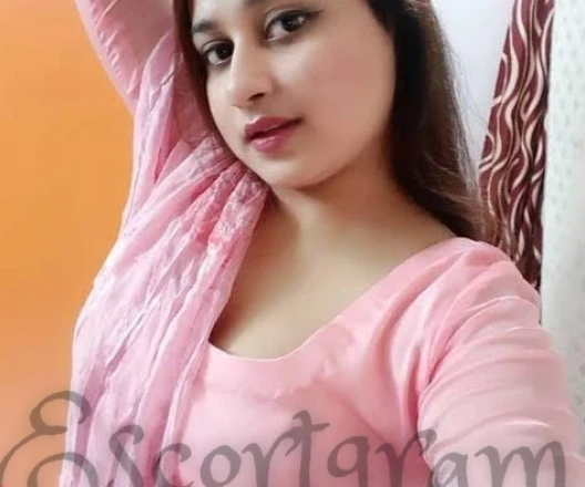 Call Girl BANGALORE Pooja Mathur - Gallery Image 3
