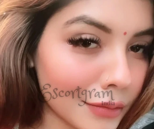 Call Girl DELHI Poonam - Gallery Image 1