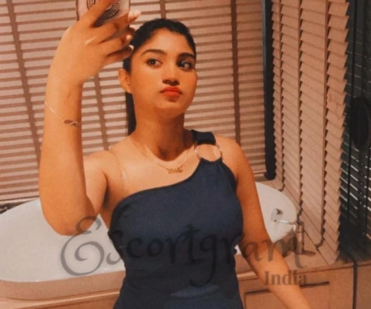 Call Girl DELHI Sonali - Gallery Image 3