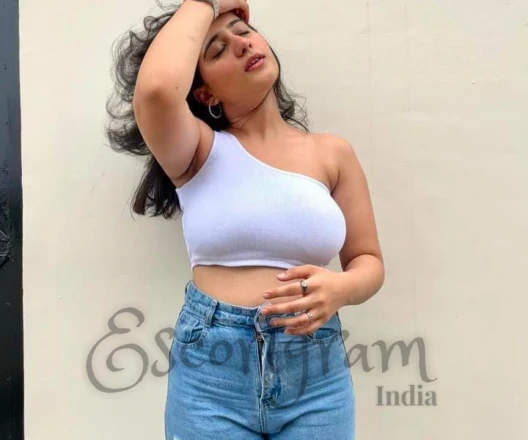 Call Girl BANGALORE Arpita Bhardwaj - Gallery Image 1