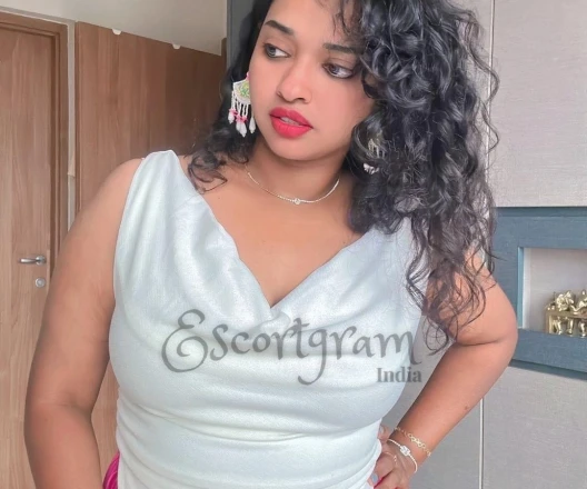 Call Girl BANGALORE Naina - Gallery Image 2