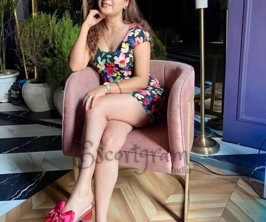 Call Girl DELHI Janvi - Gallery Image 1