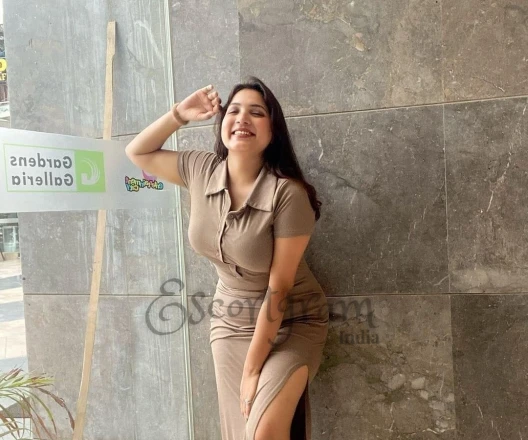 Call Girl DELHI Kanika