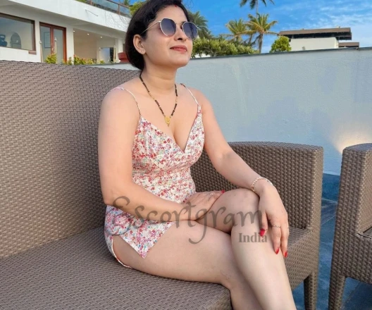 Call Girl DELHI Priya - Gallery Image 2