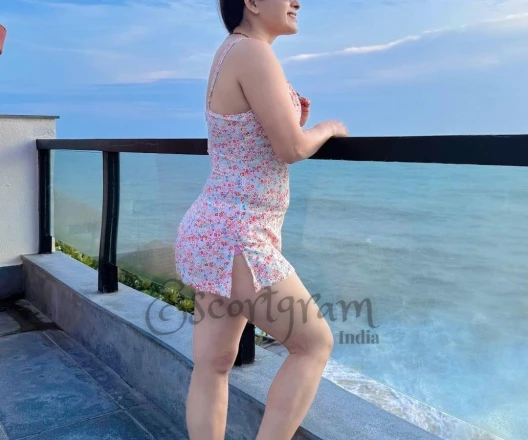 Call Girl DELHI Priya