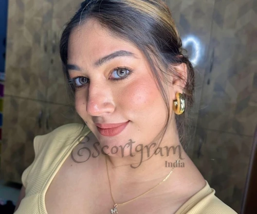 Call Girl DELHI Rakhi