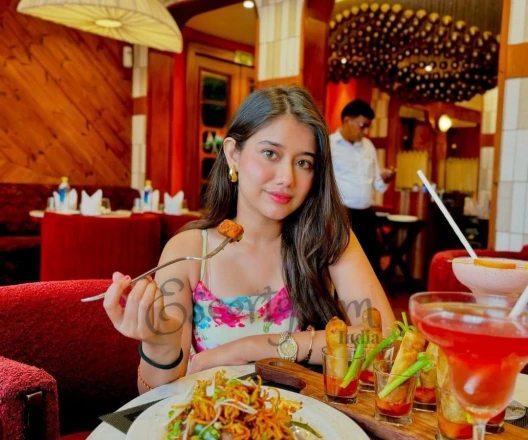 Call Girl DELHI Teena - Gallery Image 3