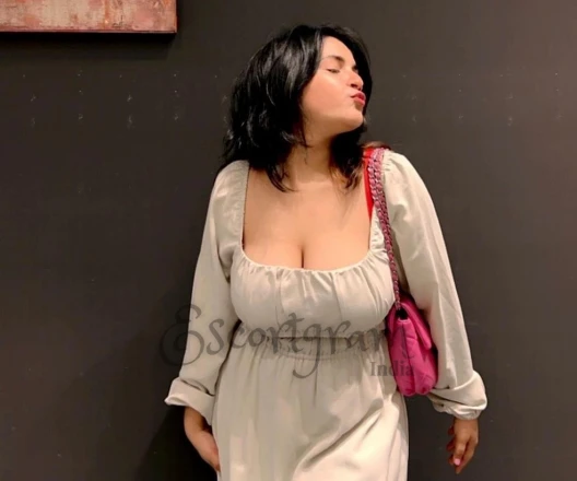 Call Girl DELHI Advika - Gallery Image 3
