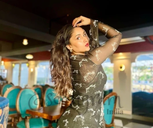 Call Girl DELHI Akira - Gallery Image 3