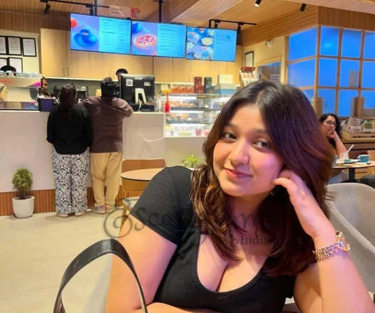 Call Girl DELHI Harshu - Gallery Image 1