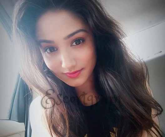 Call Girl BANGALORE Harshita Singh - Gallery Image 2