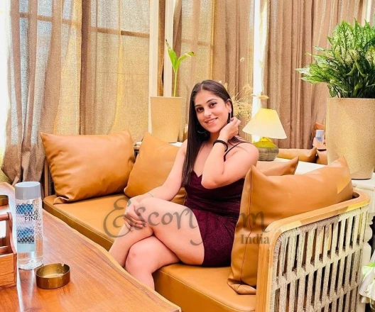 Call Girl DELHI Naziya