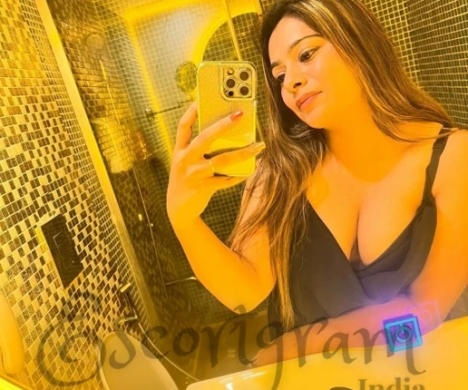 Call Girl DELHI Kamna - Gallery Image 3
