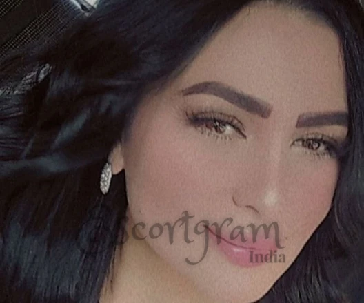 Call Girl DELHI Carolina - Gallery Image 1