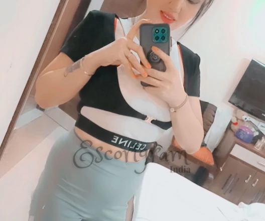 Call Girl DELHI Jasmin - Gallery Image 4