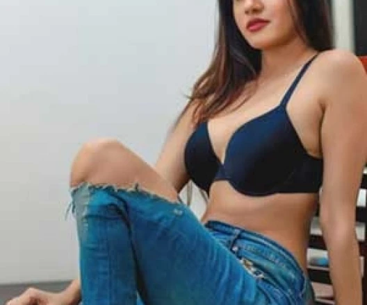 Call Girl BANGALORE Naina Sahni - Gallery Image 1