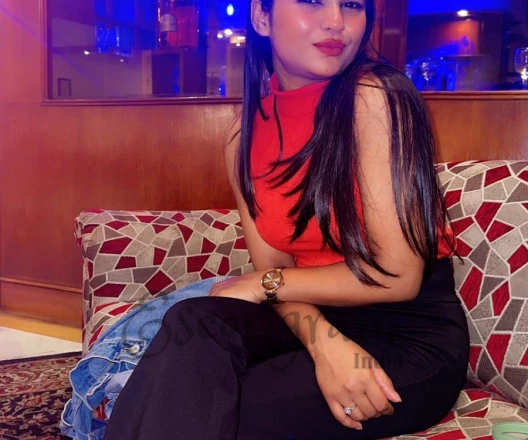 Call Girl DELHI Pooja - Gallery Image 4
