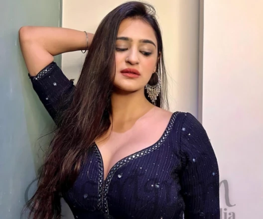 Call Girl BANGALORE Shivani Rawat - Gallery Image 2