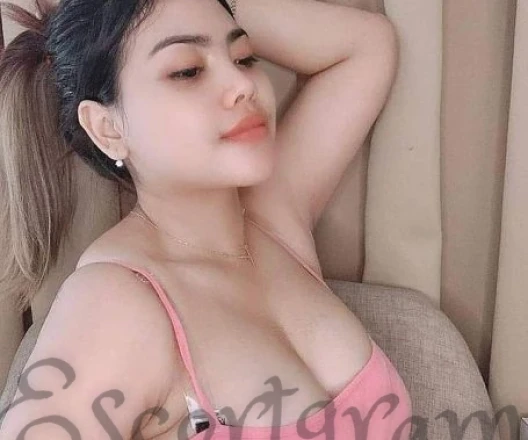 Call Girl BANGALORE Janvi Dutta - Gallery Image 2