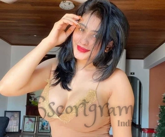 Call Girl DELHI Anshika - Gallery Image 1