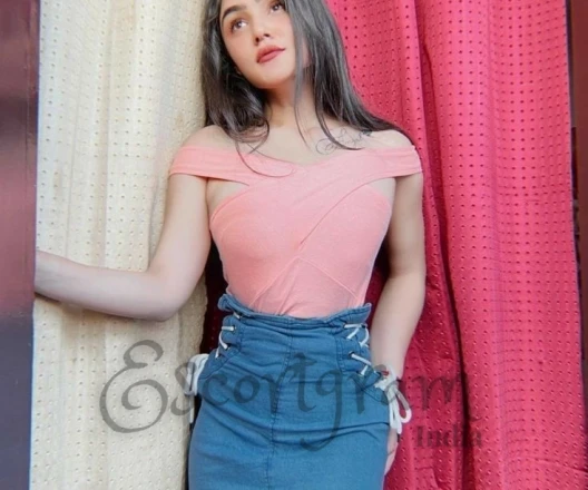 Call Girl DELHI Priya - Gallery Image 3