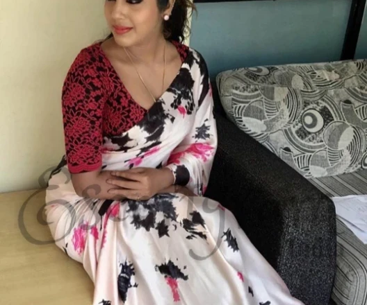 Call Girl BANGALORE Riya Patel - Gallery Image 3