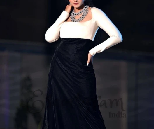 Call Girl DELHI Kajal Sharma - Gallery Image 1