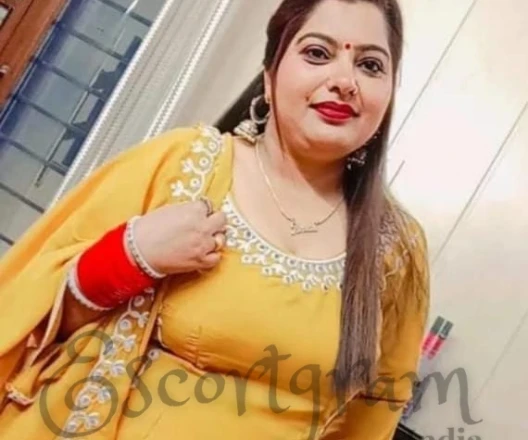 Prachi photo 6