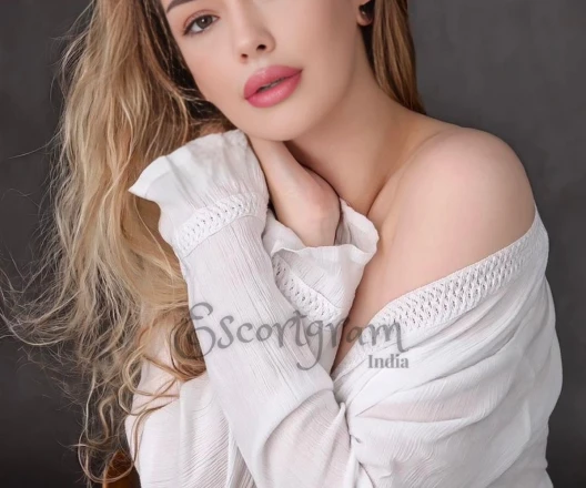 Alina photo 7