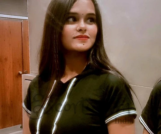 Preeti photo 8