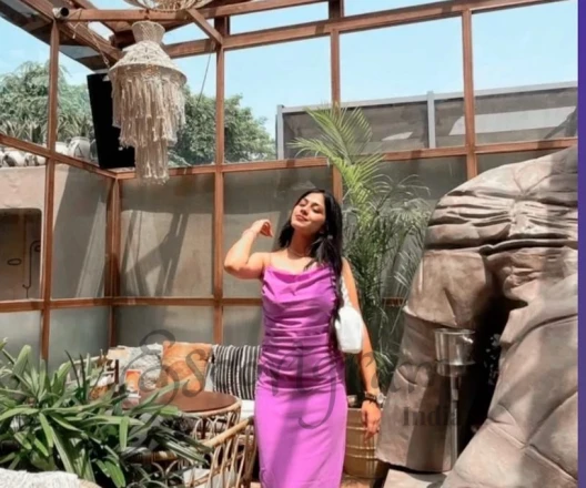 Call Girl DELHI Aisha