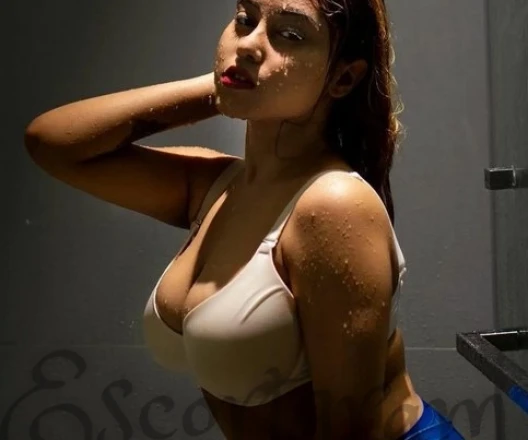 Call Girl DELHI Shayna - Gallery Image 4