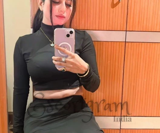Call Girl DELHI Ayushi