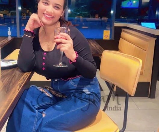 Call Girl DELHI Alisha