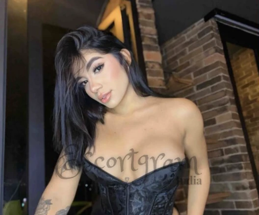 Call Girl DELHI Myra - Gallery Image 1