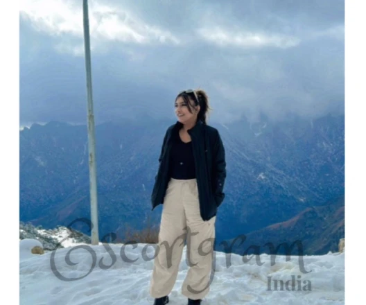 Call Girl DELHI Shalini - Gallery Image 4