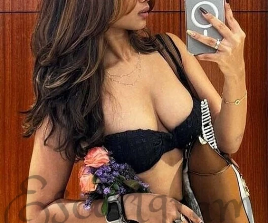 Call Girl DELHI Pooja Singh