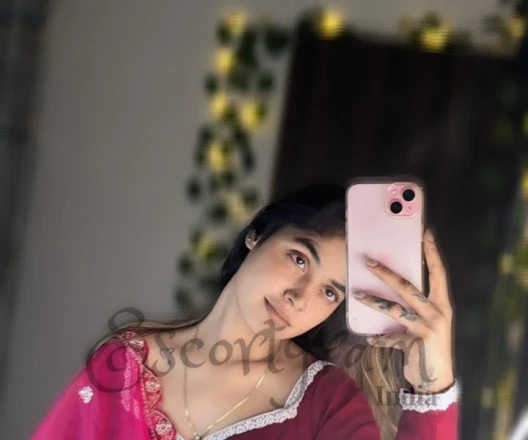 Call Girl DELHI Gurmeet Kaur